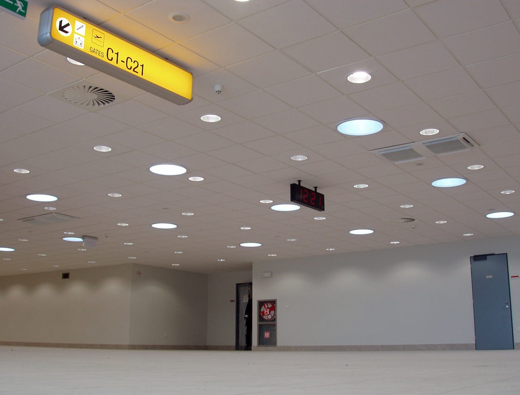 Puits de lumière Lightway® - Aéroport de Prague